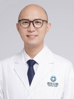 深圳牙医熊小坤